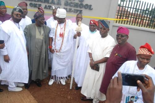 798160ea-be31-433d-a519-a03b562ad3f0