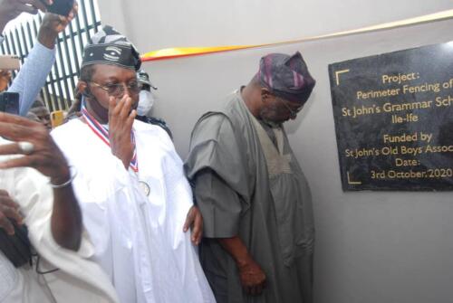 f2e27d1b-21f3-4480-816d-0bd447b11b1e