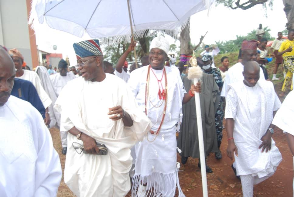 0bacfdf7-192e-400b-ac3c-7532043fabec