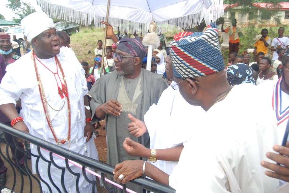 a98271d8-88dd-4d32-bb0e-ad6ac8923254