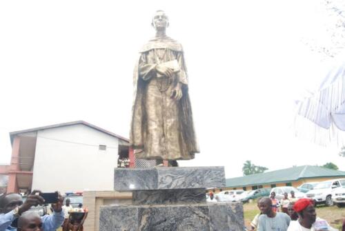 cba4af6a-0366-4502-b27f-c68662839444